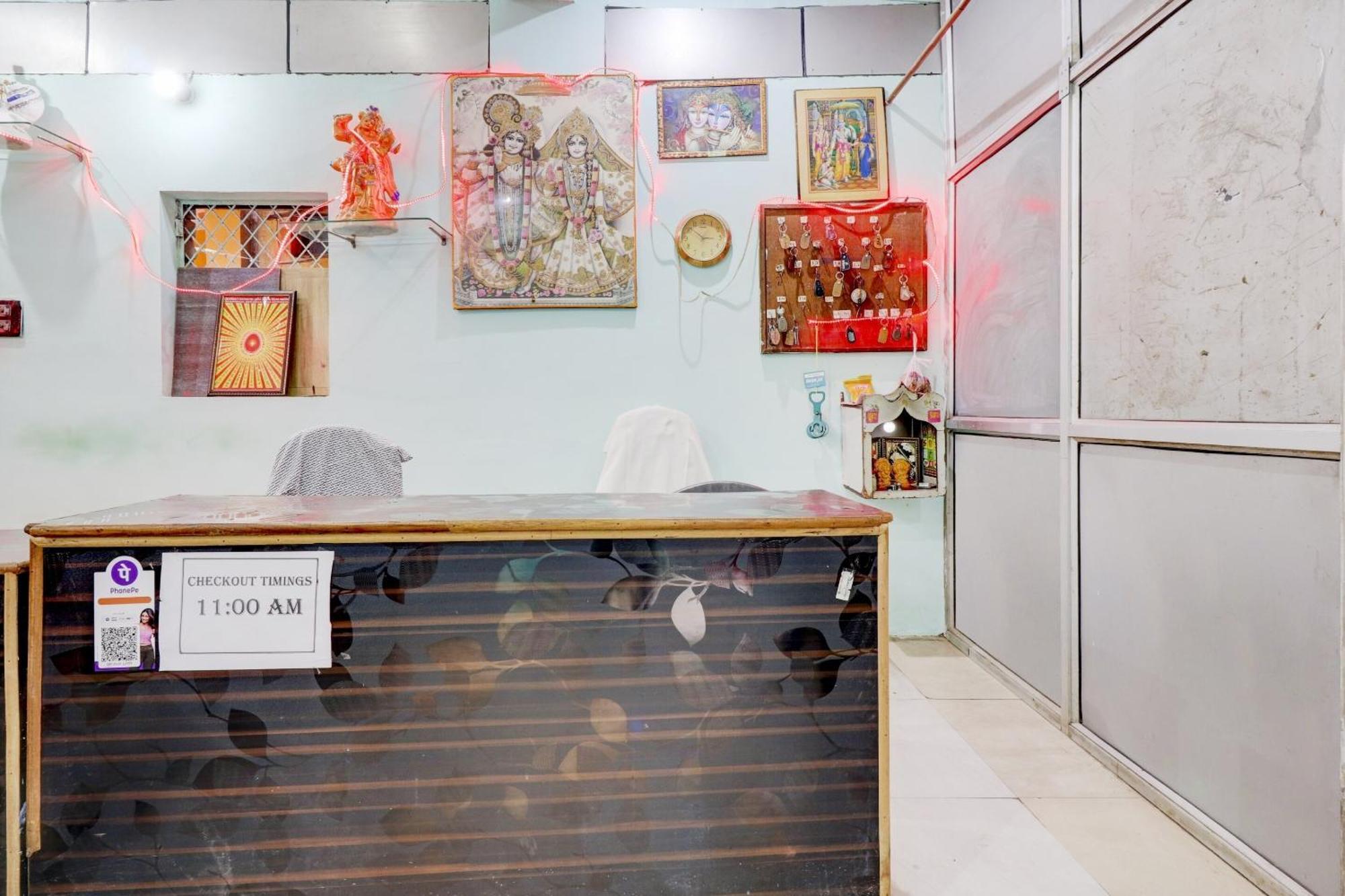 Hotel O Shree Radha Guest House Jhānsi Extérieur photo